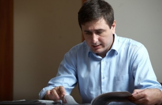 {Рекордные инвестиции формируются за счет сокращения расходов на другие отрасли} Молдавские Ведомости