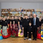 Новый премьер - свадебный генерал?