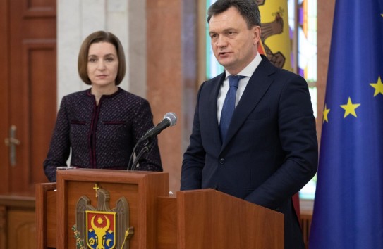 {«Посланники устойчивости»: Санду создает теневое правительство? } Молдавские Ведомости