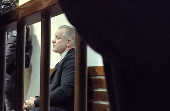 {Дела Плахотнюка и Шора: почему говорят об ОПГ, а судят поодиночке } Молдавские Ведомости