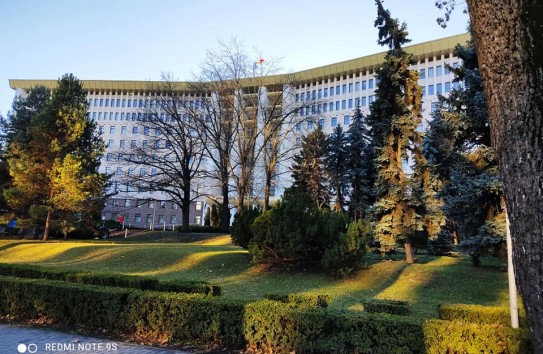 {Почему буксует разработка кодекса о парламенте } Молдавские Ведомости