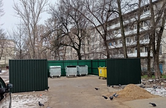 {Пока кишиневцы сидят без воды - Чебан перестраивает мусорные площадки } Молдавские Ведомости