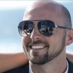 «Горячий кролик»: владелец бара, сгоревшего в Швейцарии, - известный сутенер