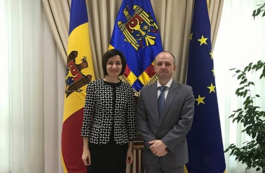 {Андрей Ионицэ: Мартин Зиг уже не общается с Майей Санду} Молдавские Ведомости