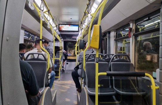 {Пассажиры решили не говорить, что в автобусе  умирает человек, чтобы не идти пешком} Молдавские Ведомости