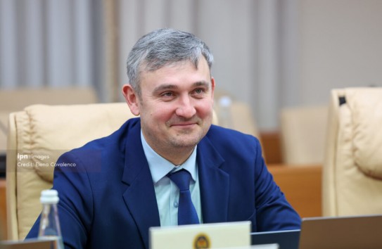 {В день национальной культуры Жардан обещает рекордный бюджет и повышение зарплат} Молдавские Ведомости