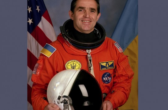 {Убийцы сына украинского космонавта Леонида Каденюка до сих пор не найдены} Молдавские Ведомости