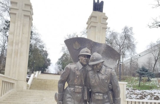 {Примэрия Кишинева фальсифицирует историю военного кладбища} Молдавские Ведомости