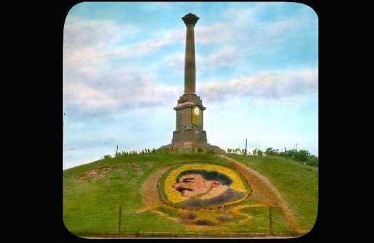 {Александровскую колонну в Одессе решено снести} Молдавские Ведомости