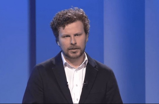 {Перчун: В перспективе все школы могут быть подчинены министерству образования} Молдавские Ведомости