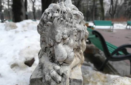 {Правительство не дает Чебану превратить городской парк в «бетонный сад»} Молдавские Ведомости