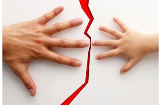 {Лишение родительских прав: почти две тысячи заявлений за три года} Молдавские Ведомости