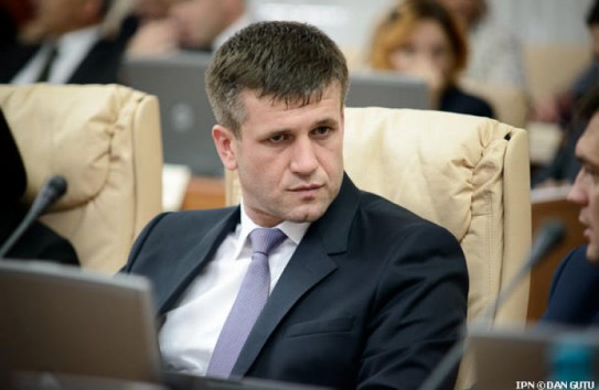 {Судебное следствие по делу о незаконном обогащении бывшего главы СИБ - на финальной стадии} Молдавские Ведомости