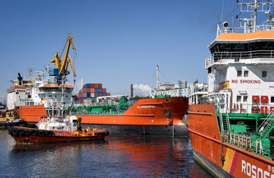 {Орбан призывает ЕС снять запрет на импорт нефти и газа из России} Молдавские Ведомости