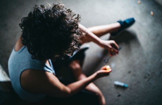 {Употреблять психоактивные вещества в Молдове начинают с 12-13 лет} Молдавские Ведомости