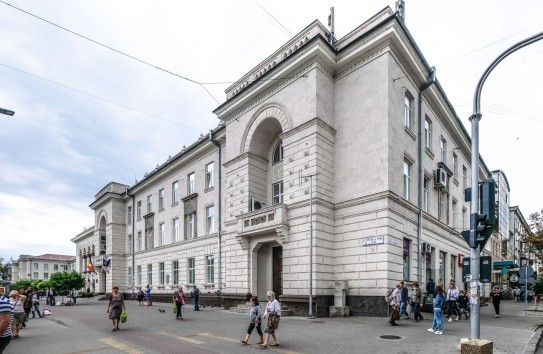 {Прокуратура: война всех против всех} Молдавские Ведомости