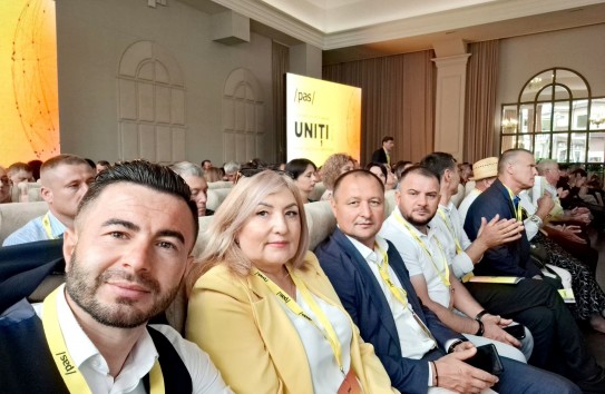 {Вартик утверждает, что не виноват в смерти жены} Молдавские Ведомости