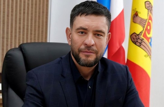 {Заместитель башкана Виктор Петров отстранен от должности} Молдавские Ведомости