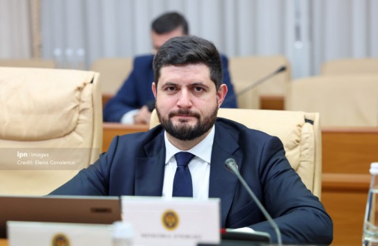 {Жунгиету: Мою семью преследуют } Молдавские Ведомости