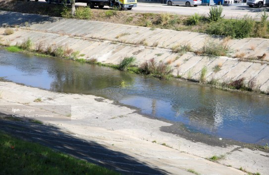 {Утечки в Бык происходят из коллектора ливневой канализации} Молдавские Ведомости