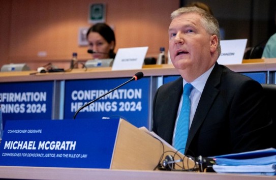 {Еврокомиссар по вопросам юстиции приезжает в Кишинёв для обсуждения реформ} Молдавские Ведомости