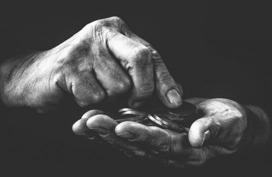 {Пенсии покрывают лишь около 42 процента базовых расходов  } Молдавские Ведомости