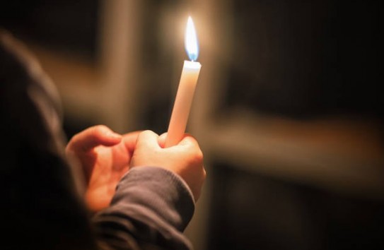 {Благодатный огонь прибудет по специальному воздушному коридору} Молдавские Ведомости