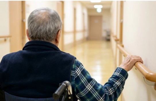 {Румынские больницы на Пасху превращаются в гостиницы для стариков  } Молдавские Ведомости