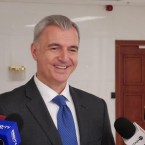 Осмокеску собирается импортировать 300 тысяч работников из Непала и Шри-Ланки