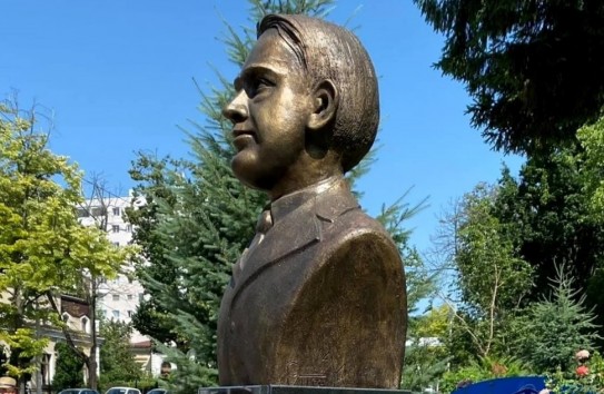 {Группа «интеллектуалов из Клужа» призвала вернуть Октавиана Гогу} Молдавские Ведомости