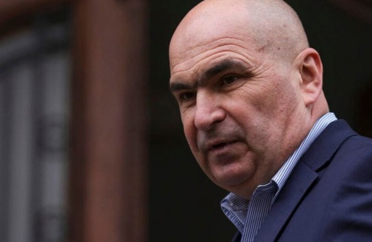 {Правительство Боложана отправлено в отставку - что дальше?} Молдавские Ведомости