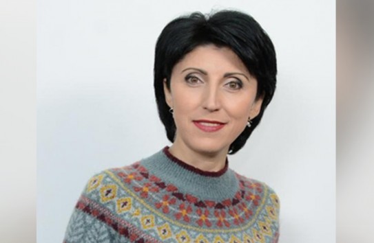 {Список честных людей – или парад скелетов, переодетых в белое?} Молдавские Ведомости