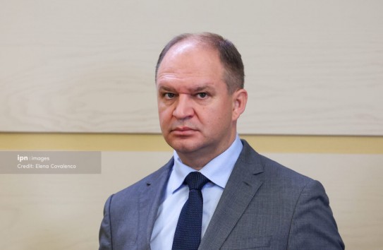 {MAN предлагает провести в Кишиневе референдум о передаче школ в ведение МОИ} Молдавские Ведомости