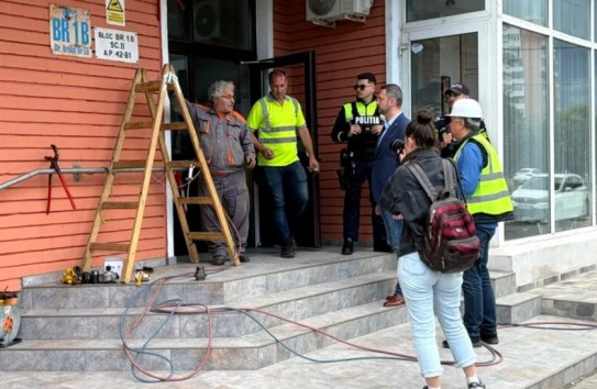 {Жители дома в Галаце, пострадавшего от крушения дрона, вернулись в свои квартиры} Молдавские Ведомости