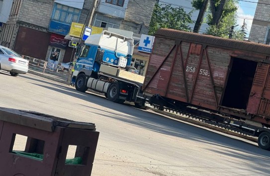 {«Поезд скорби» заставляет задуматься: а что происходит в стране сейчас?} Молдавские Ведомости