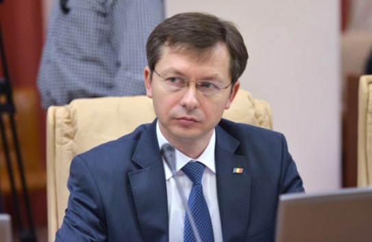 {Майя Санду и Вячеслав Негруца пытаются стереть следы дела Сандулаки } Молдавские Ведомости