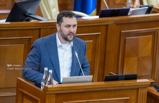 {Депутат PAS Александру Трубка схитрил, решив оправдаться до публикации компромата} Молдавские Ведомости