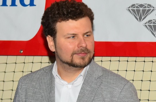 {Правительство разрабатывает механизм экстренной помощи для выплаты зарплат учителям} Молдавские Ведомости