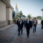 Попшой в Киеве: "Лавра - монумент украинского сопротивления и дружбы между Украиной и Молдовой"