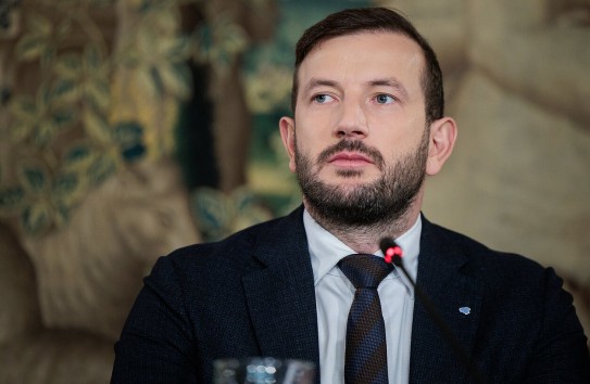 {В Литве Ломоносова заменили в школьной программе на Тараса Шевченко } Молдавские Ведомости