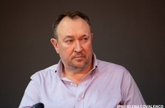 {Тэнасе призвал кинопрокат переходить на румынский язык} Молдавские Ведомости