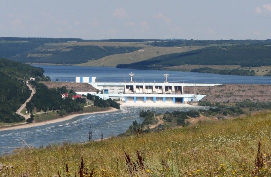 {Украина сократит сток воды из водохранилища Днестровской ГЭС} Молдавские Ведомости