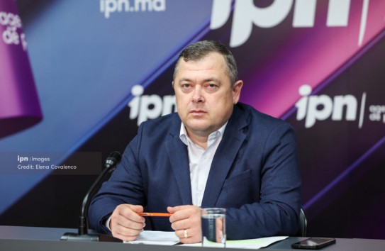 {Перчун обратился в НАЦ после того, как районные советники Кантемира отказались закрыть школу} Молдавские Ведомости