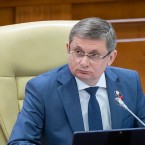 Парламент созывается сегодня в 14 часов на чрезвычайную сессию