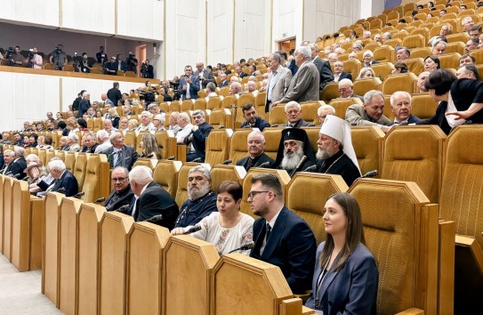 {Митрополиты Антоние и Владимир открыты к диалогу  } Молдавские Ведомости