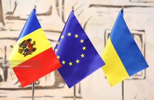{Венгрия сохраняет блокировку открытия переговоров о вступлении РМ в ЕС} Молдавские Ведомости