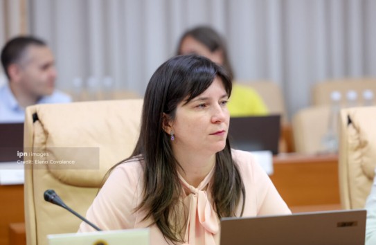 {Налоговая политика-2027: 5 миллиардов дополнительно за счет прессинга налогоплательщиков} Молдавские Ведомости
