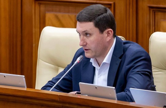 {Односталко: "У правительства и министров PAS фобия на то, чтобы гражданин имел деньги"} Молдавские Ведомости