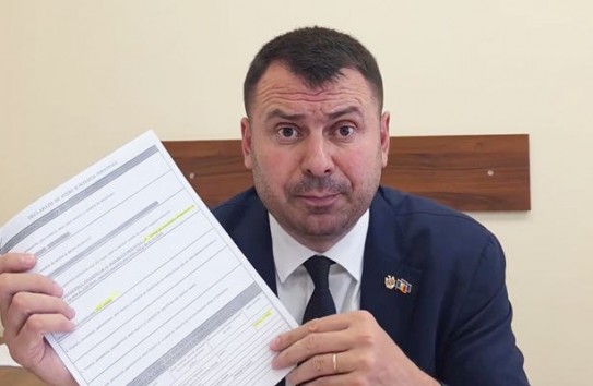 {Какие конфеты мы едим} Молдавские Ведомости