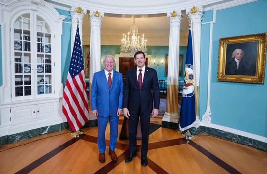 {Новый посол США в Молдове принёс присягу} Молдавские Ведомости